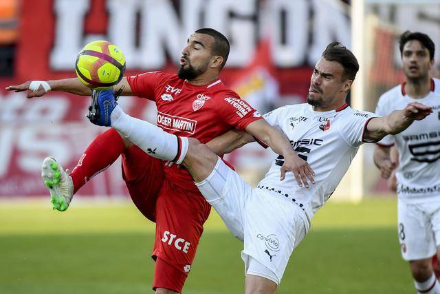  布雷斯特vs昂热比赛因极端天气延期举行  